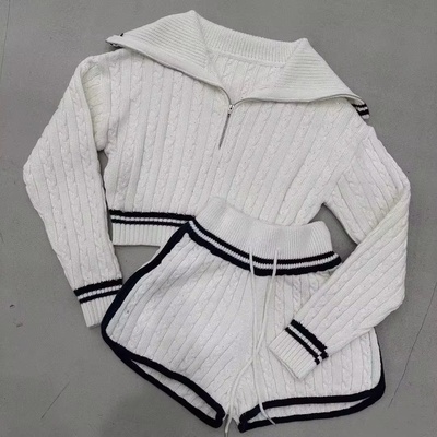 Gaya Knitted Set White