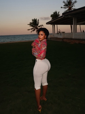 Capri Pants White